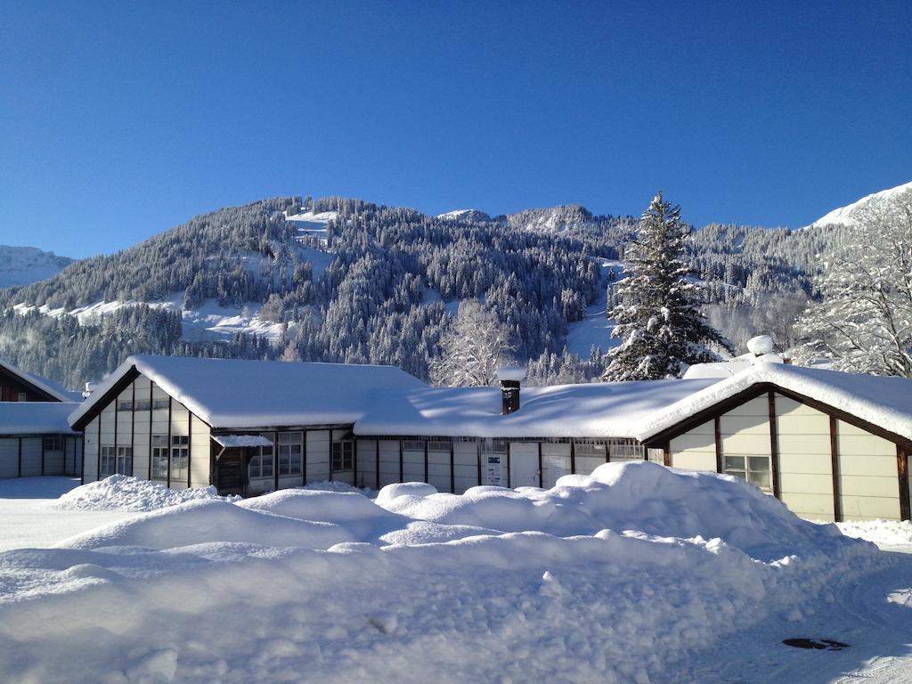 Mountain Lodge Backpackercamp Ленк Экстерьер фото